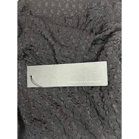 S. Deer High Neck Slim Fit Textured Top Dark Academia minimalist  matrix - Picture 11 of 11